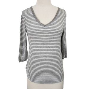 Marled Reunited Clothing Shirt Top Womens Size Medium Gray White Striped Comfy